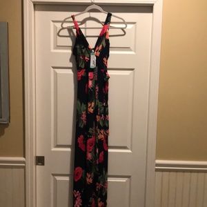 Market and spruce wrap dress